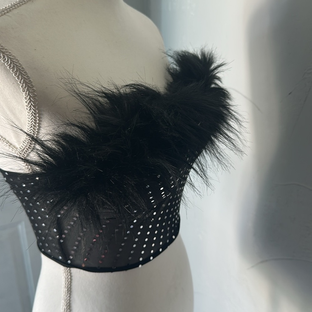 SHEIN Black Feathered Sequin Bra - Picture 3 of 7